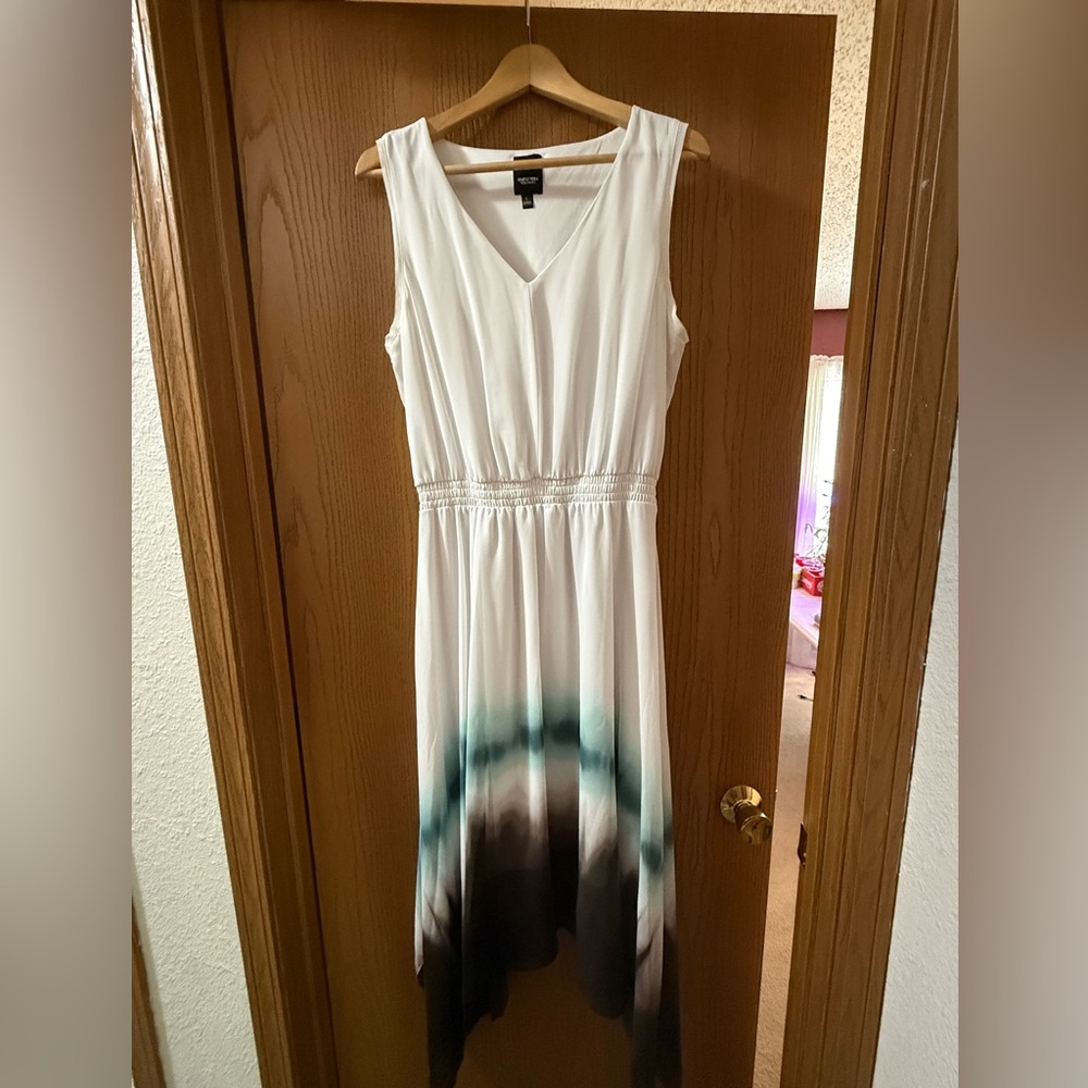 Simply Vera Wang White Sleeveless High Low Maxi Dress with Teal and Black Ombre